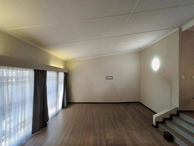 5 Bedroom Property for Sale in Fort Gale Eastern Cape